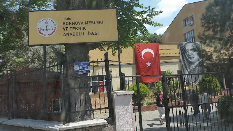 Bornova Mesleki ve Teknik Anadolu Lisesi