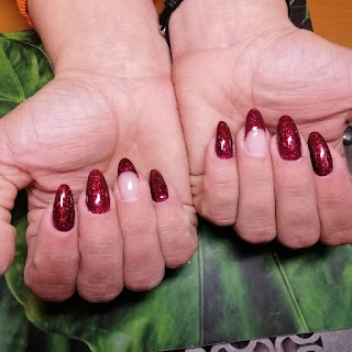 viktoriya_nails_varshavskiy