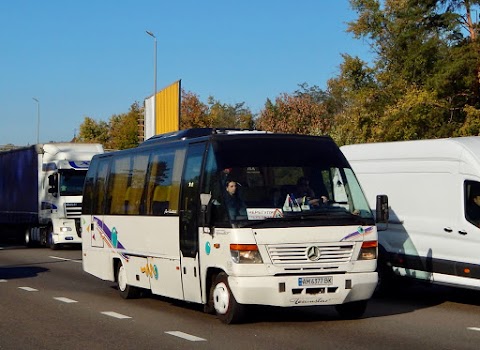 МАНДРИ З НАМИ Пасажирські перевезення / Міжнародні перевезення / Екскурсії / Оренда автобусів