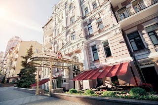 Opera Hotel Kyiv