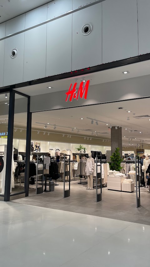 H&M