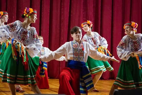 ОБ'ЄДНАННЯ ГРОМАДЯН ЦЕНТР НАРОДНОЇ ХОРЕОГРАФІЇ ВЕСНЯНОЧКА