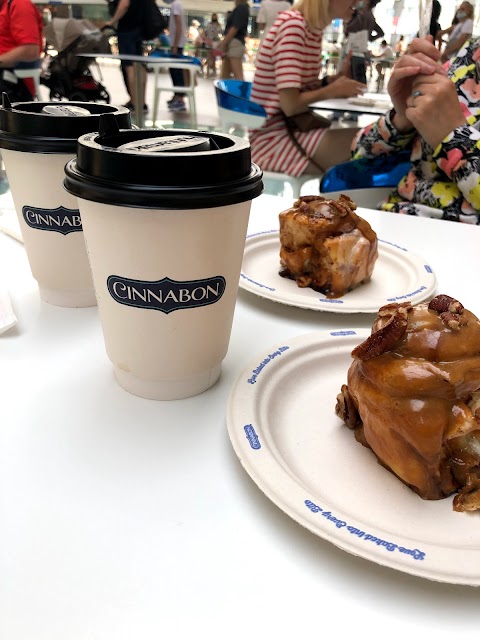 Cinnabon