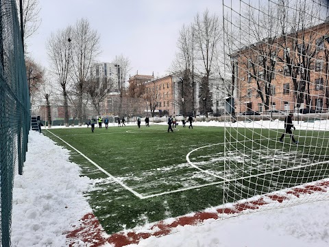 Пам'ятник студенту-програмісту