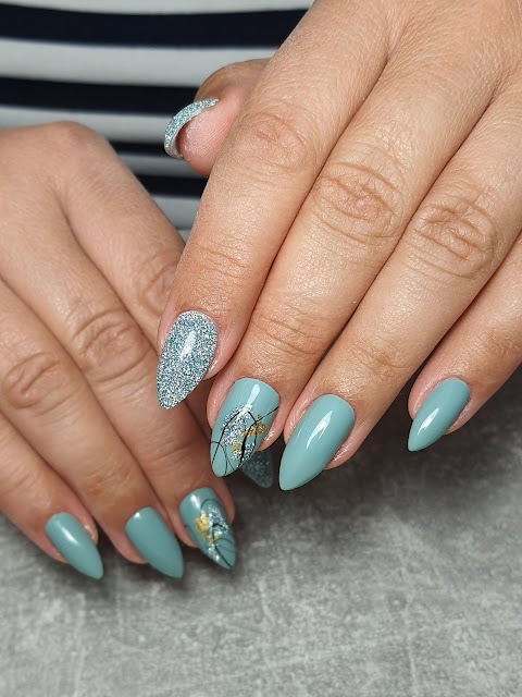 Studionails_ПростоБагіня