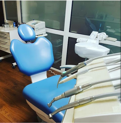 Стоматологическая клиника Dental Clinic Kharkov