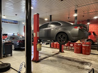 Автосервіс «Sto Bucha Motul Garage»