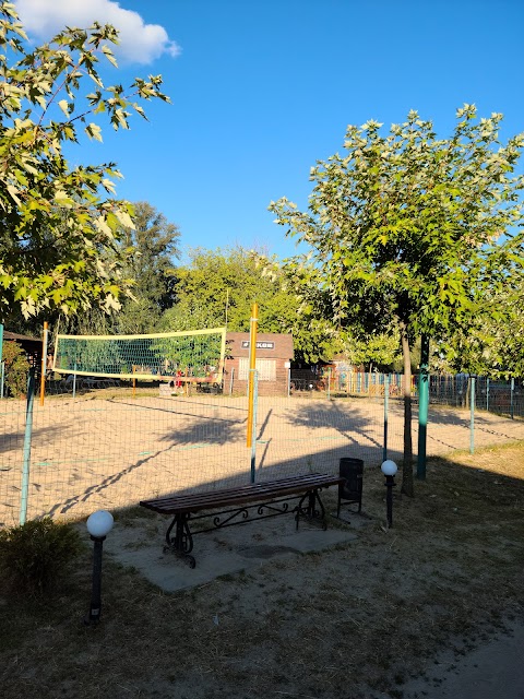 барбекю парк Rhino park