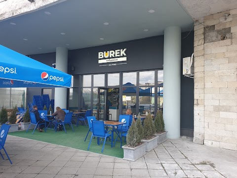 BUREK / БУРЕК - чебуреки та пиво у Львові