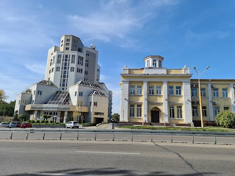 АТ "ДТЕК ДНІПРОВСЬКІ ЕЛЕКТРОМЕРЕЖІ"