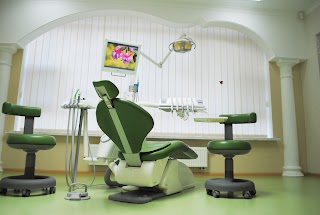 Стоматологія DENTISTMAN Голосіївського району