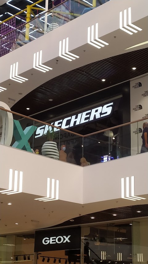 Skechers