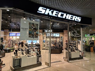 Skechers