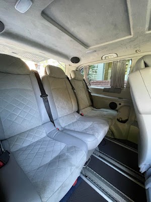 Minibus rent