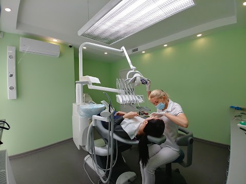 DentalOfficeDr.Stogul