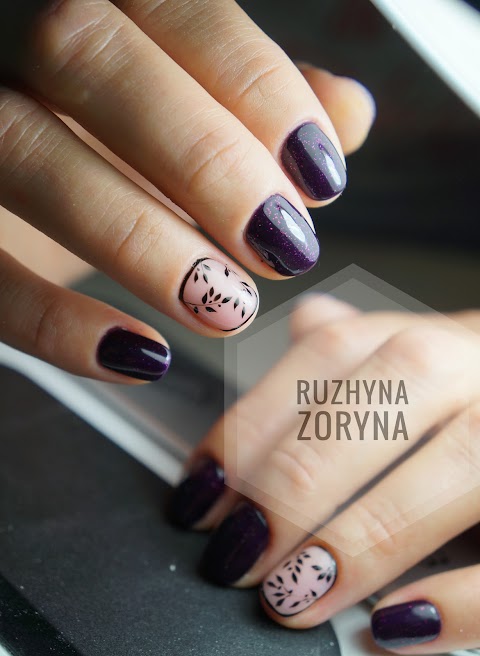 Zoryna Nails