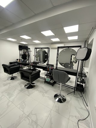 Салон краси "NL BEAUTY SPACE"