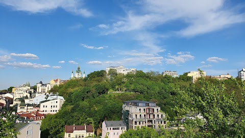 Пейзажна Алея