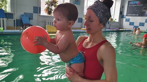 Грудничковое и раннее плавание - Baby Swimming