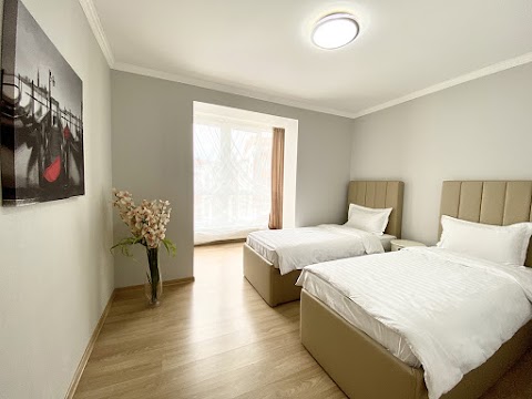 Apart Reserve Sloboda Suite