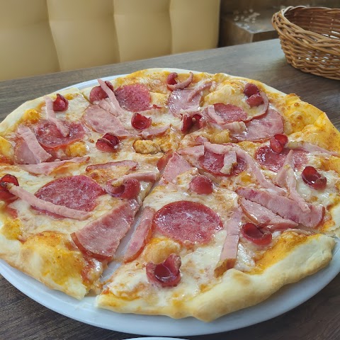 StarPizzaCafe