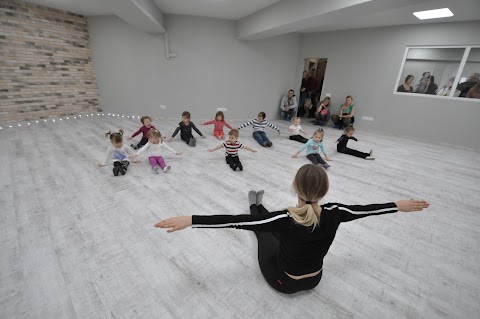 Lysokon Dance Studio