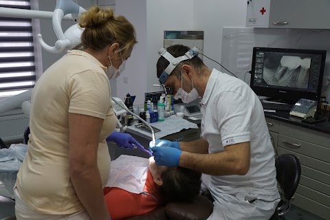 VIP DENTAL Dr. Fedir Khymynets