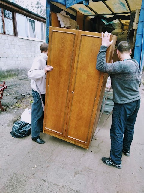 Перевозка мебели Харьков