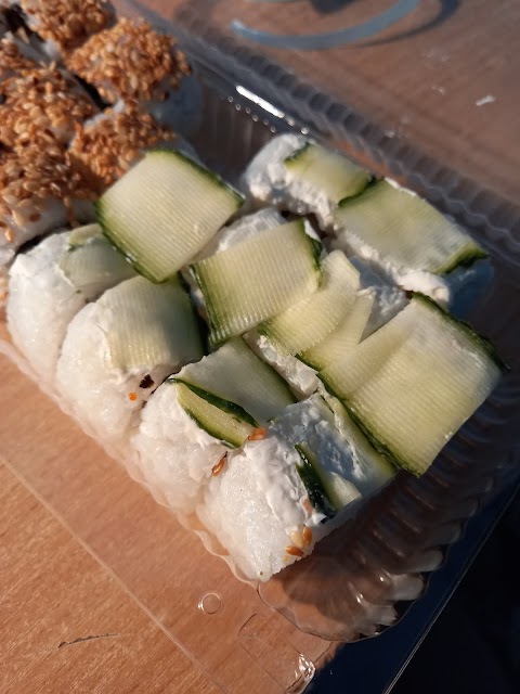 Кафетерій "Festival Sushi"