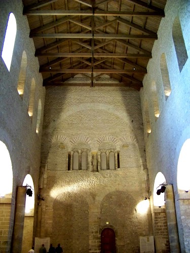 Basilique Saint-Pierre-aux-Nonnains