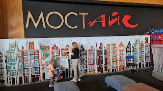 КАТОК Мост-айс