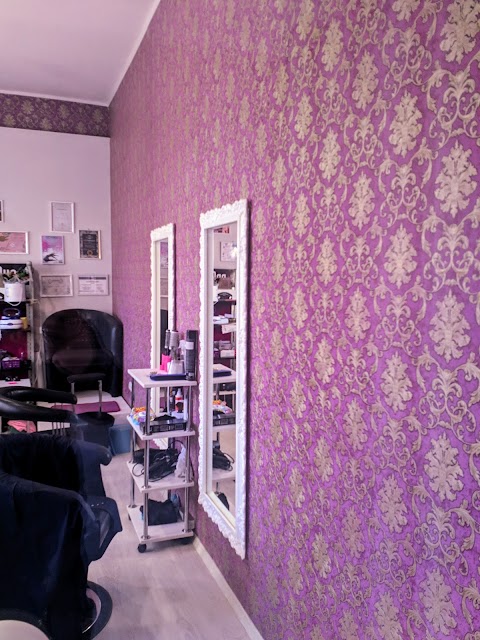 Caroline nail studio