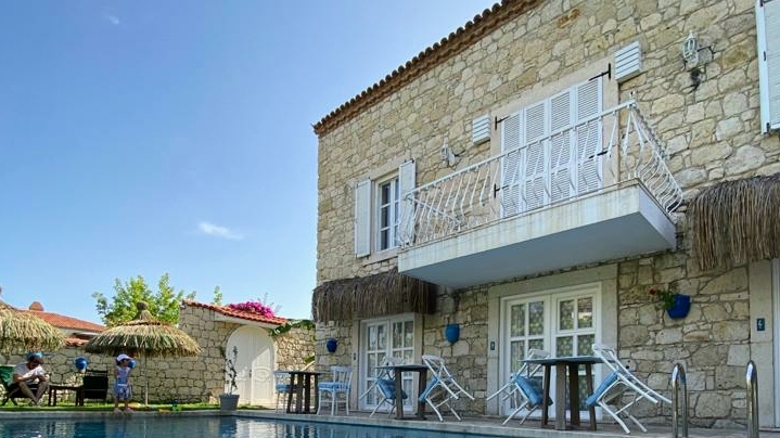 Alacati Roka Hotel