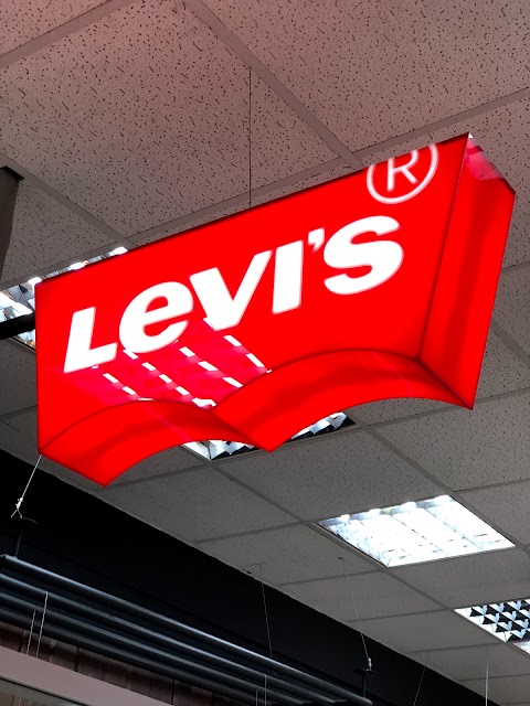 LEVIS