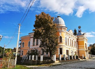 Kamianets-Podilsky College of Culture and Arts