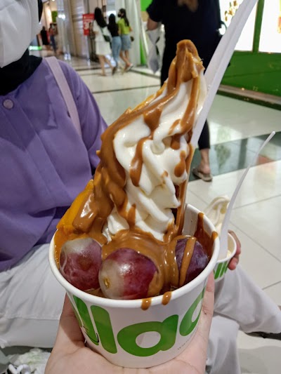 photo of Llaollao Grand Batam Mall