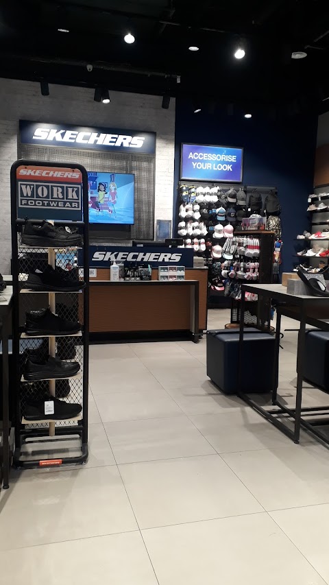 Skechers