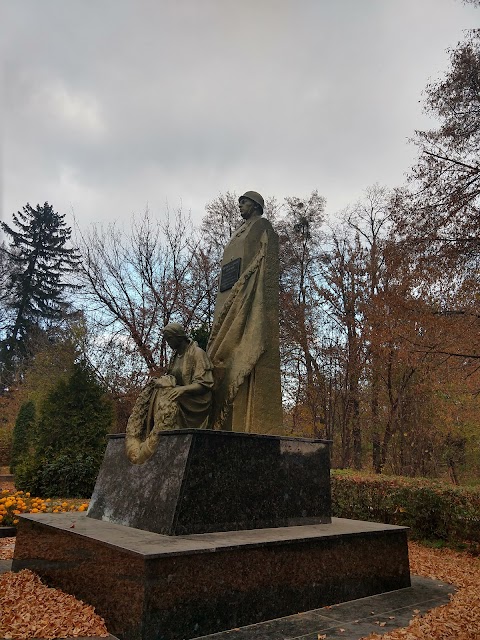 Обеліск захисникам Вітчизни