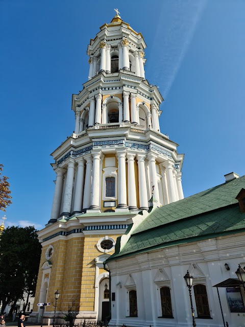 Велика лаврська дзвіниця