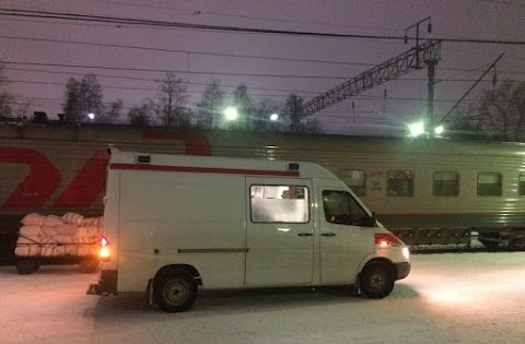 ИнваМед - санитарная перевозка больных транспортировка лежачих больных по Киеву и Украине