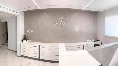 Vaskovsky Dental Clinic - Стоматология Ирпень, Виниры