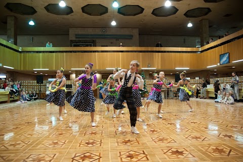Центр Танцю "GLC"