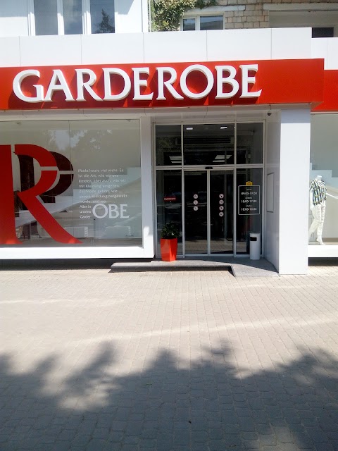 GARDEROBE