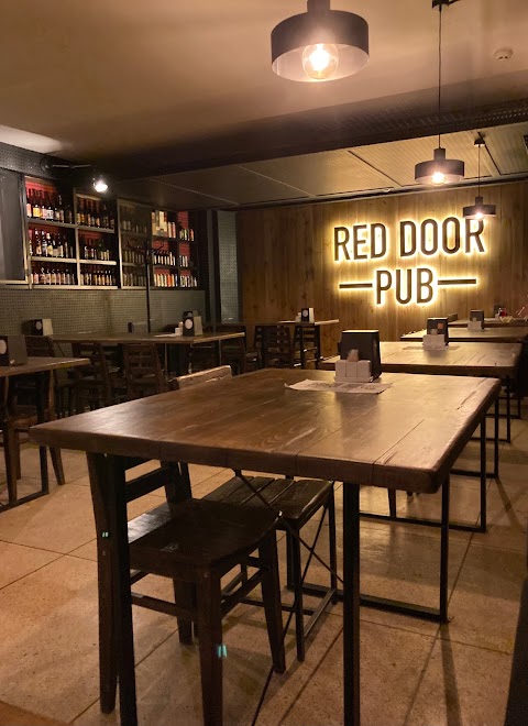 Red Door Pub