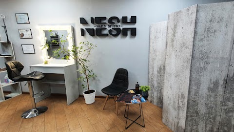 Nesh Nails Studio - Салон маникюра и педикюра