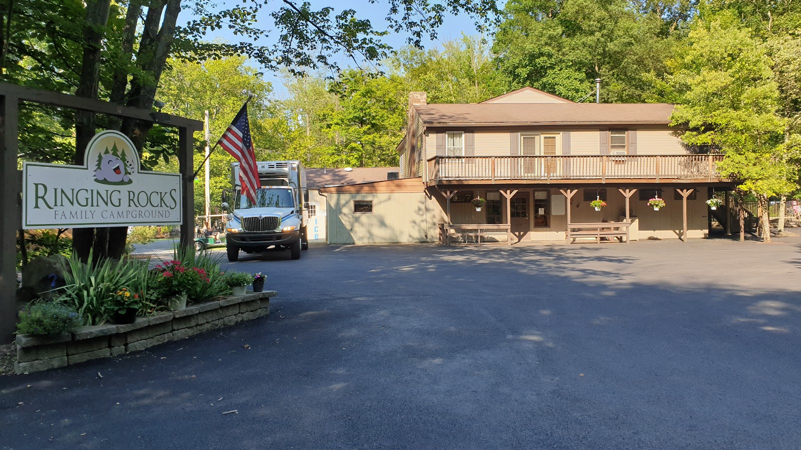 Ringing Rocks Family Campground