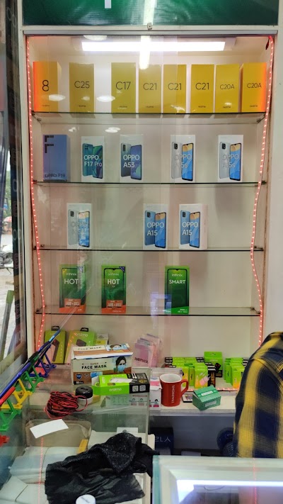 photo of R3 Mobile Store