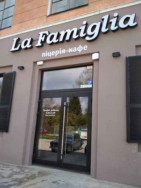 La Famiglia