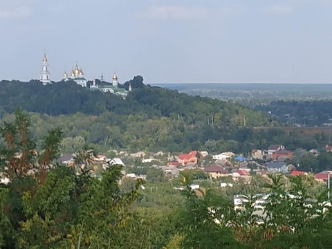 Пам'ятний знак полтавській галушці