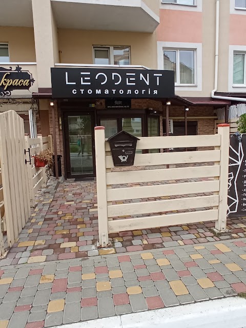 Leodent